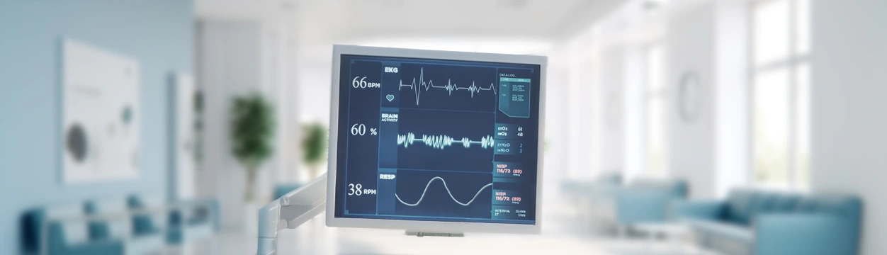 مانیتوری که وضعیت قلب را رصد میکند